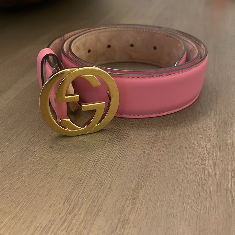 Authentic Gucci pink leather belt 39.5”